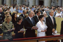 I signori Anderson alla cerimonia nella Basilica