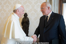 Papa Francesco riceve il Cavaliere Supremo in udienza privata